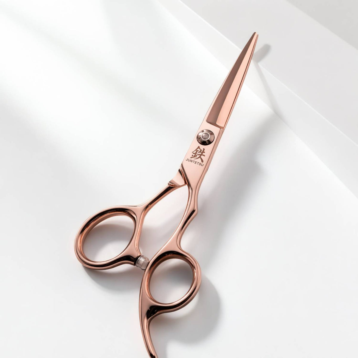 Juntetsu Rose Gold Hairdressing Scissor Set - cutting scissor, blade detail