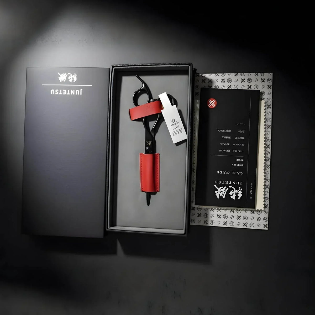 Juntetsu Cobalt Japan Mastersmith made in Tokyo hair cutting and texturizing shear kit (SKU: JUN-MTY-S70F) (SKU: JUN-MTY-C70)
